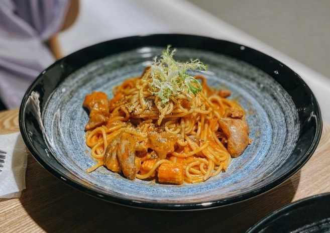 黑盤義大利麵食譜 黑盤義大利麵食譜