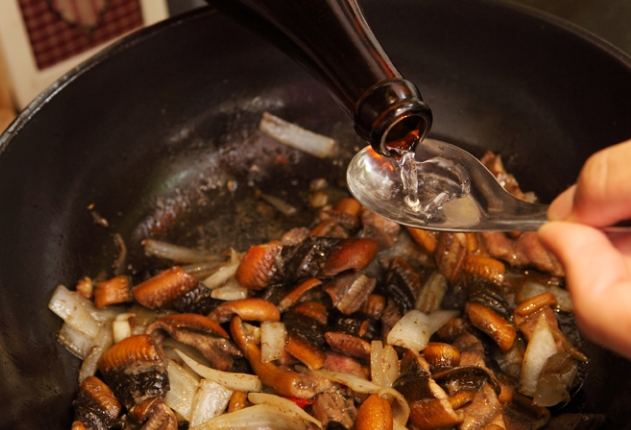 台灣熱炒鱔魚 台灣熱炒鱔魚