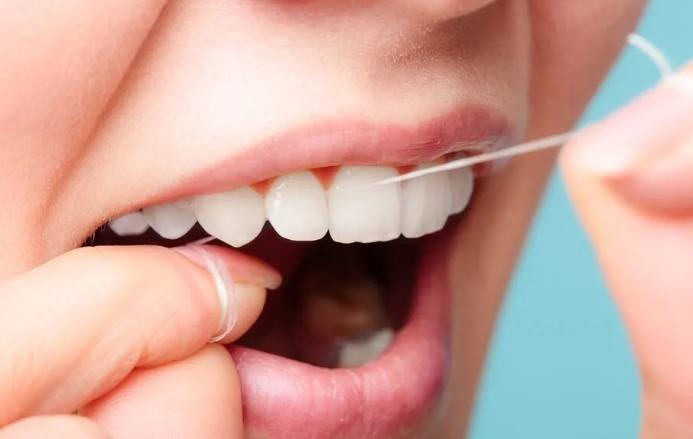 牙線正確用法