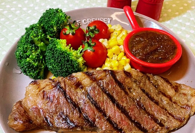 煎牛排配菜