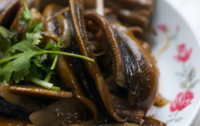 台灣熱炒鱔魚 台灣熱炒鱔魚
