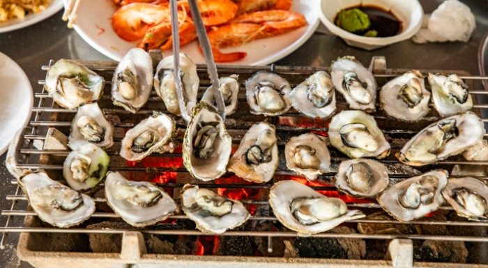 烤蚵吃到飽餐廳