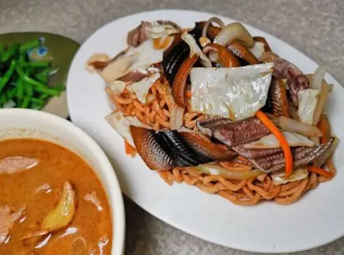 炒鳝魚意麵醬汁