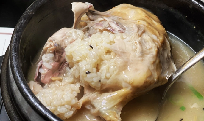 首爾人蔘雞美食