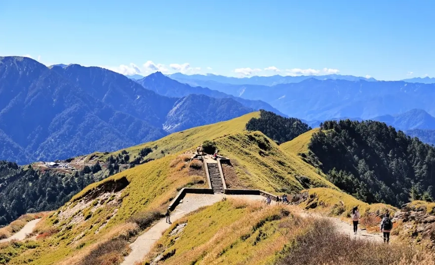 合歡山登山裝備