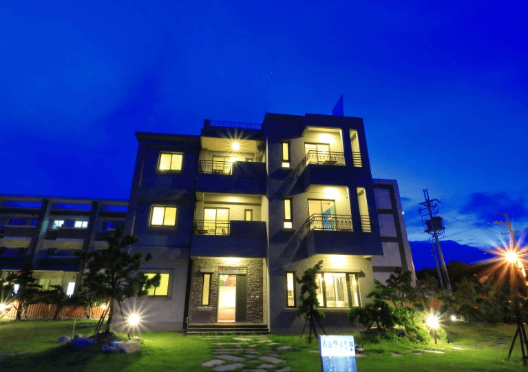 花莲民宿包栋价格