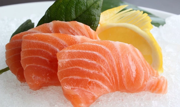 冷凍三文魚處理