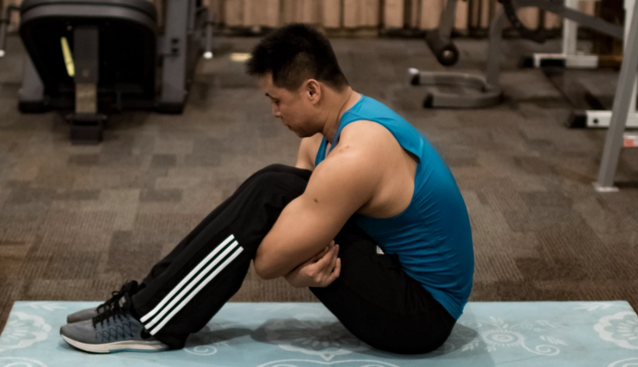 無器械背肌訓練