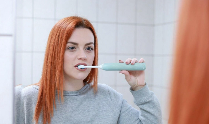 晚上刷牙注意事項