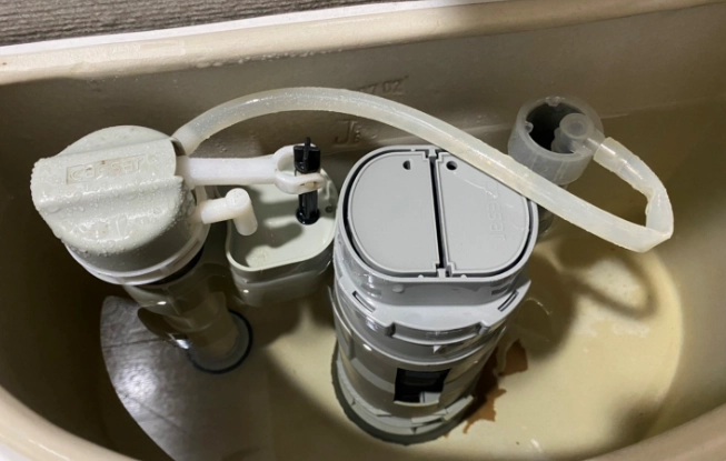 水箱连接处维修