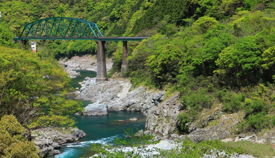 大步危旅遊時間