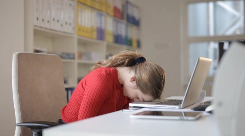 開會想睡覺解決方法 開會想睡覺解決方法