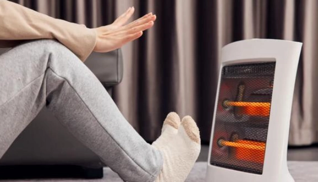 手腳冰冷原因西醫 手腳冰冷原因西醫