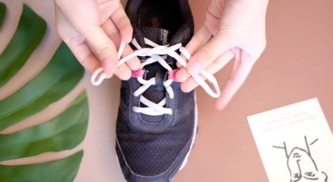 長鞋帶處理方法