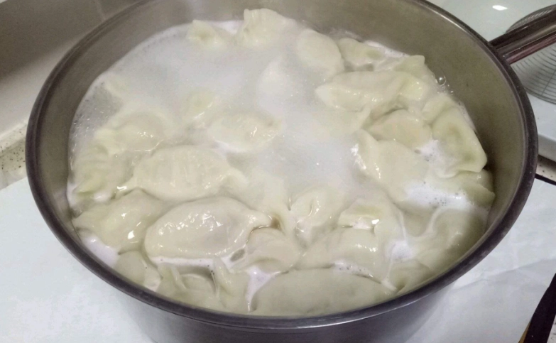 煮水饺汤技巧