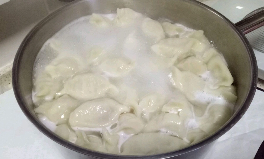 煮水饺的汤做法