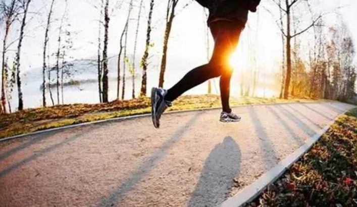 冷氣房喉嚨不適