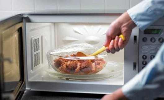 微波爐解凍方法