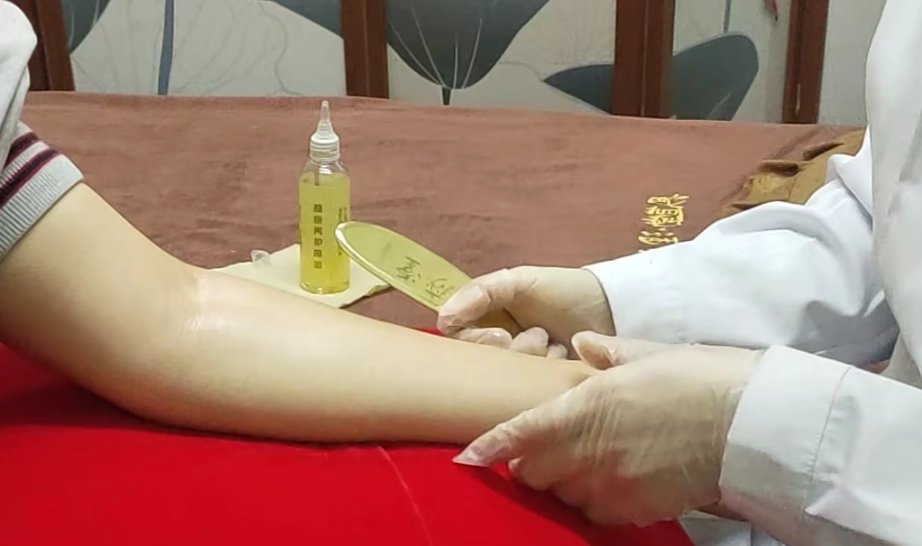 手臂刮痧技巧 手臂刮痧技巧