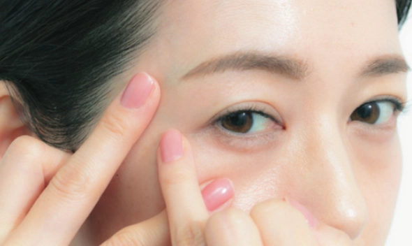 眼周保養按摩 眼周保養按摩