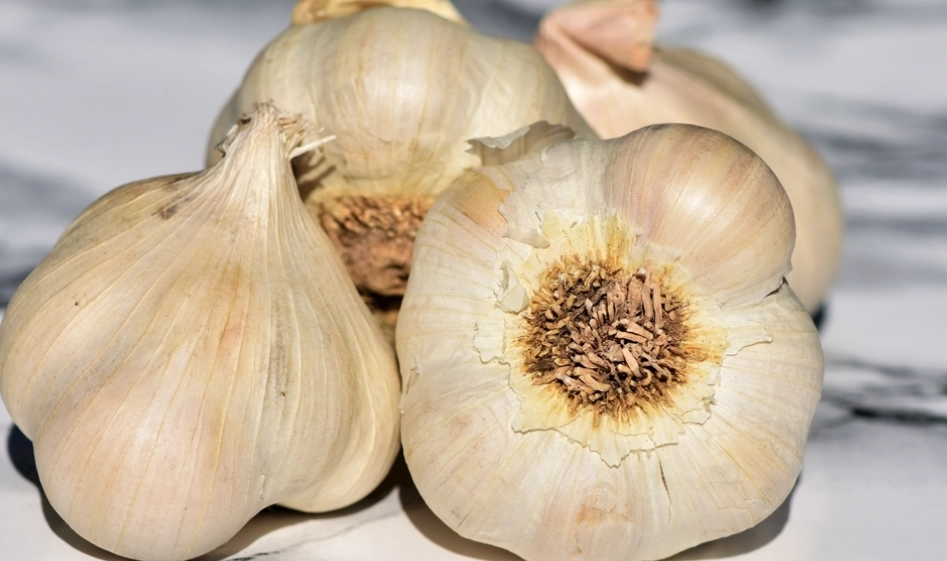 蒜頭剝皮技巧 蒜頭剝皮技巧