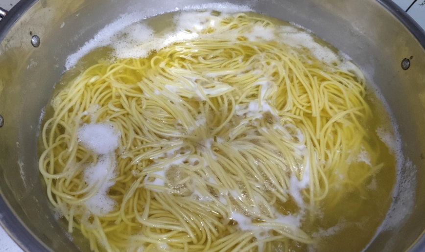 冷水煮義大利麵