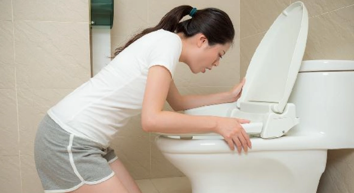 食物未消化嘔吐原因