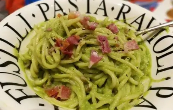 隔夜牛油果沙律