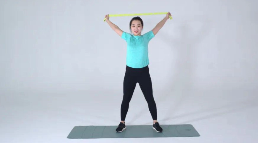 女生背部訓練動作 女生背部訓練動作