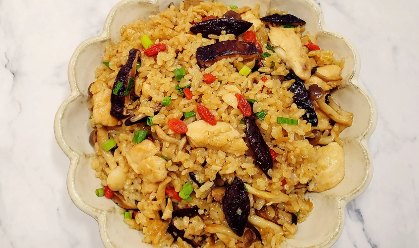 電子鍋 麻油雞飯