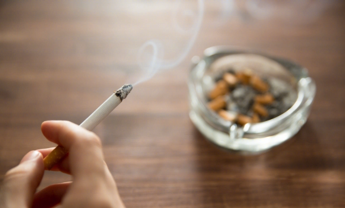 吸菸社交 吸菸社交