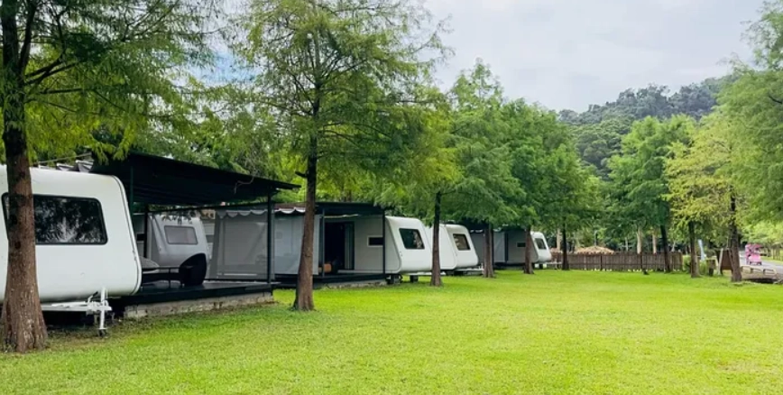 梅花湖露營區 梅花湖露營區