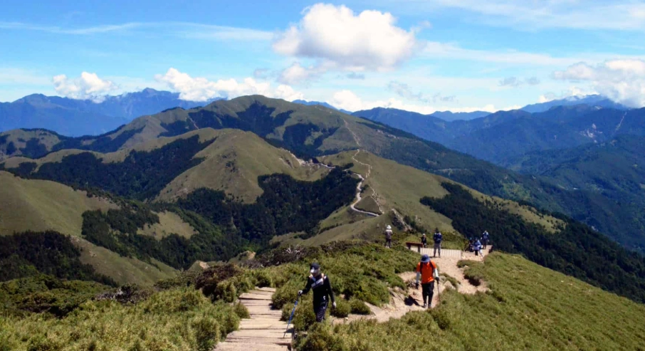 台灣百岳裝備 台灣百岳裝備