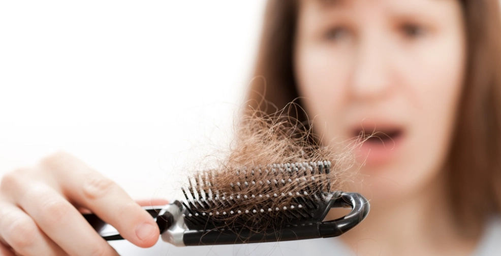 全身毛髮脫落原因 全身毛髮脫落原因